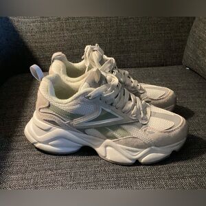 Reebok Women’s Sneakers - Size 7